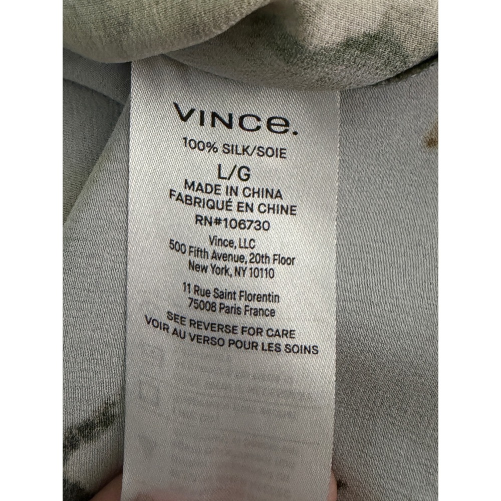 Vince Womens Blue Floral 100% Silk Button Down Long Sleeve Blouse Size L - Picture 4 of 10